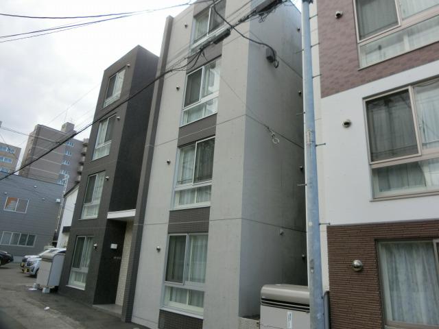クラヴィス本郷通8