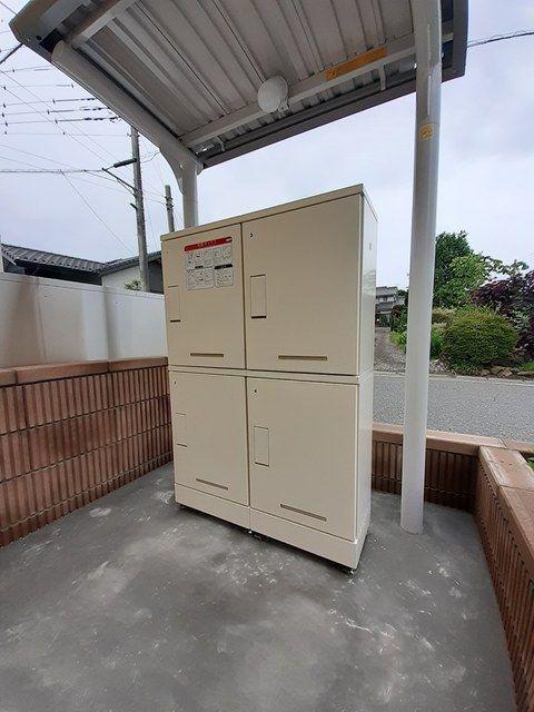 ＪＲ青梅線 河辺駅 徒歩21分 2階建 築5年