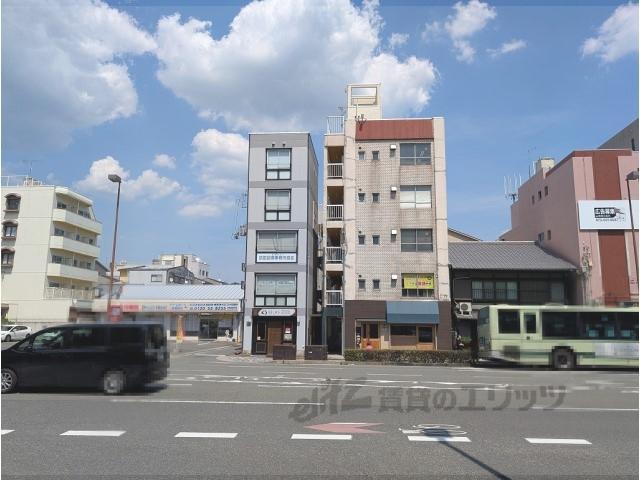 新二条マンション