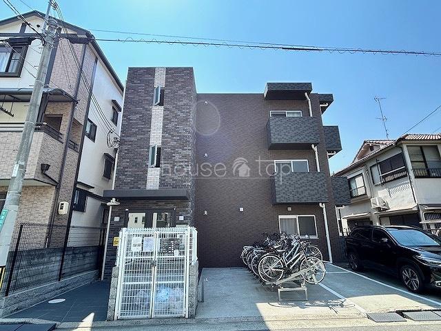 M`COURT今津山中町