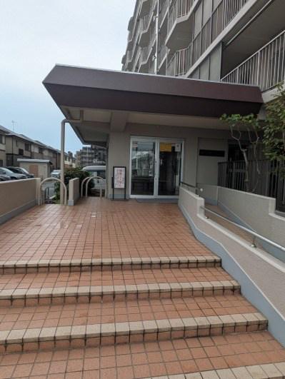 日商岩井草加マンション