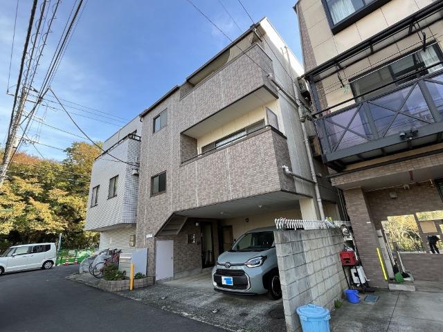 フォレスト小山