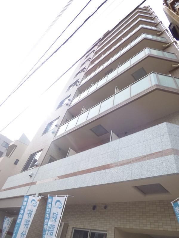 エスファルべ川口