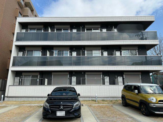 地下鉄東山線 本陣駅 徒歩4分 3階建 築6年