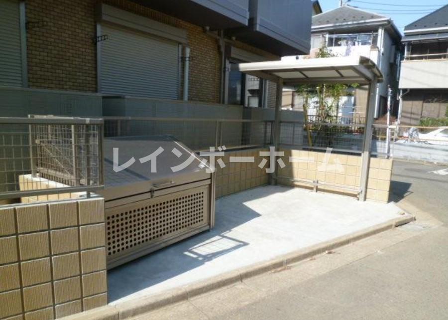 東武東上線 志木駅 徒歩8分 2階建 築16年