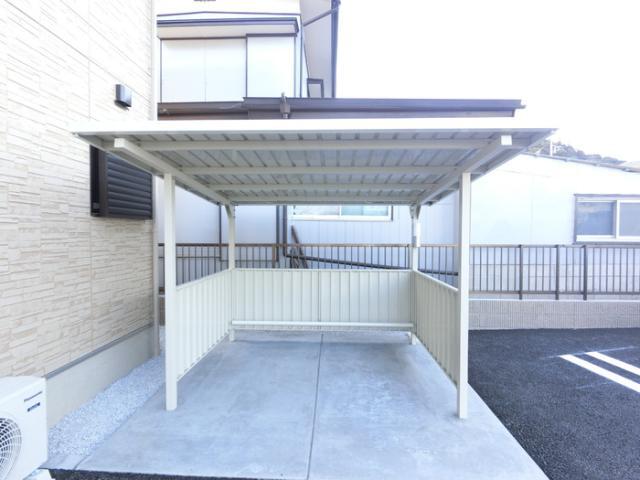 ノーブルシャイン B
