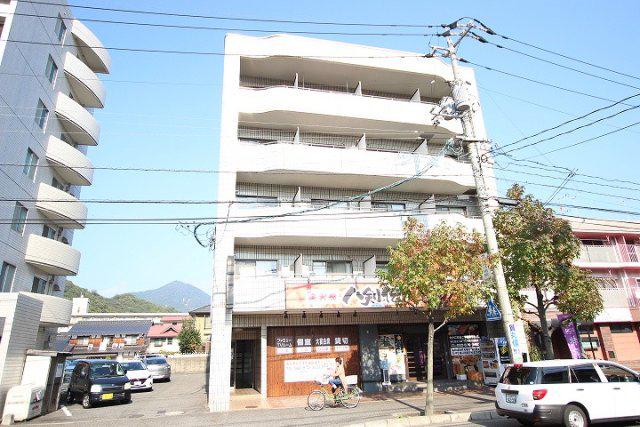 ベルシャトー加登