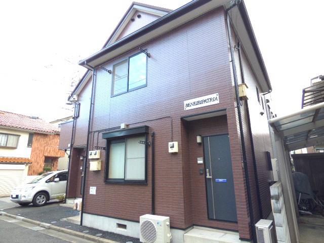 ベネイビパトリア