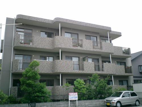 ファミーユ清和(2LDK/1階)