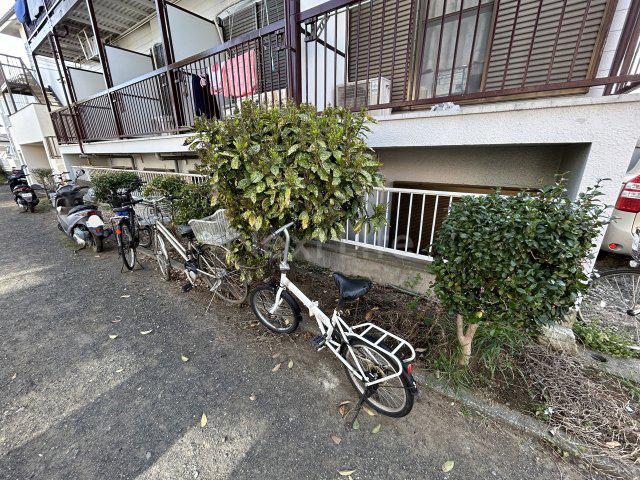 ウィステリア