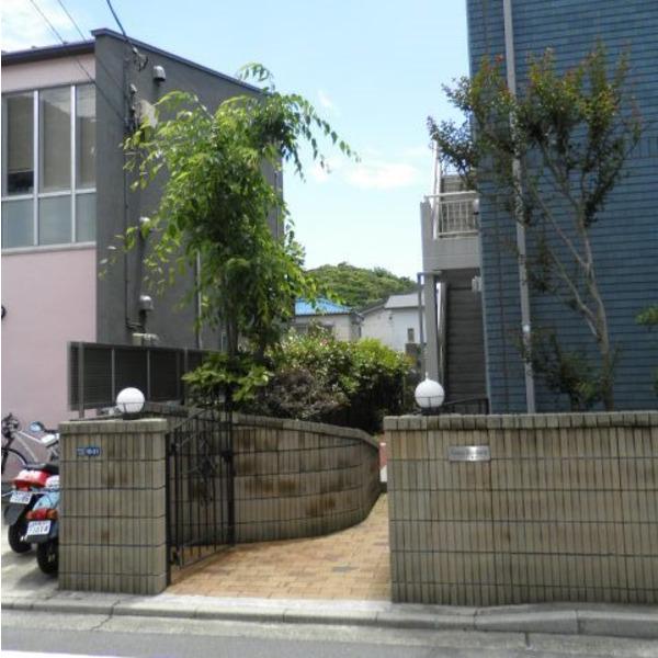 LANAI INAMURA