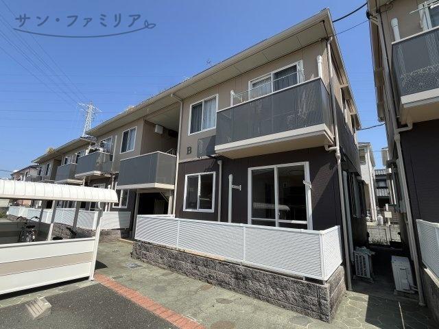 チャーリーズ