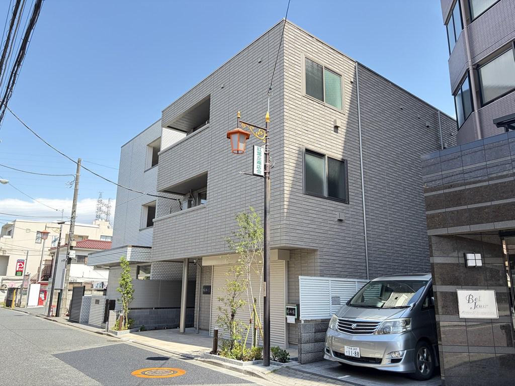 西武多摩川線 多磨駅 徒歩3分 3階建 築1年