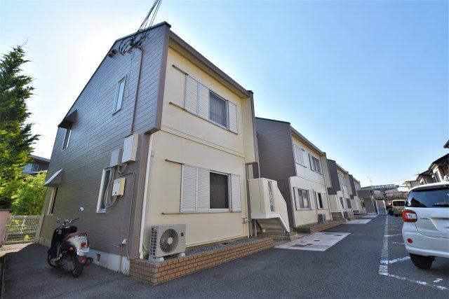 タウニィハイツ金剛