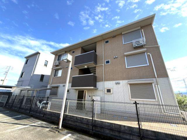 ＪＲ牟岐線 二軒屋駅 徒歩17分 3階建 築10年