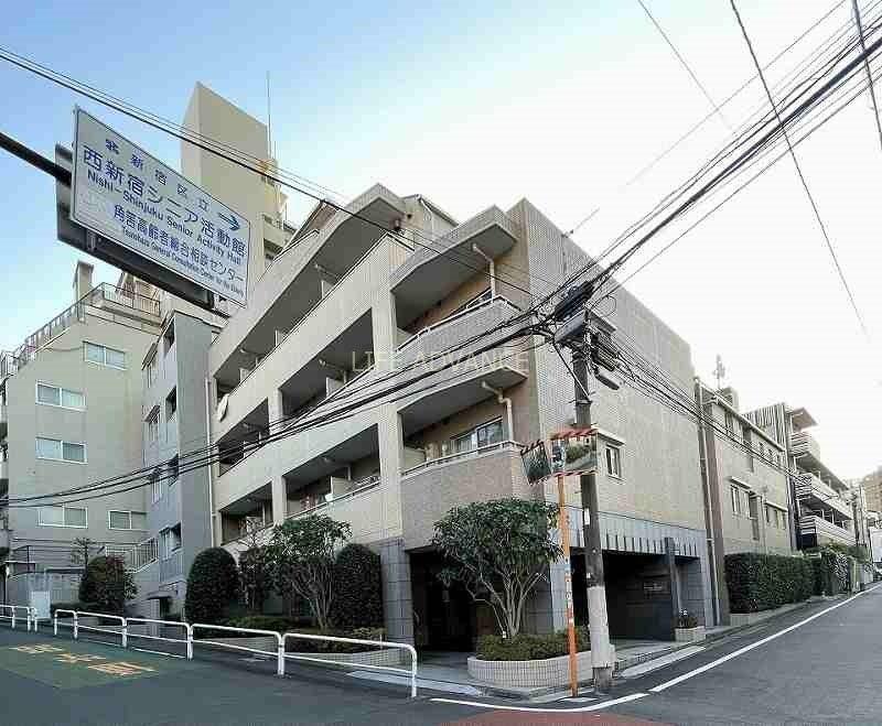 ラグジュアリーアパートメント西新宿
