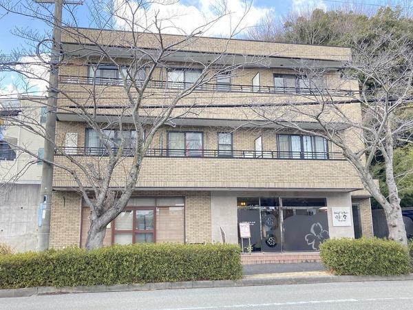 ヒルタウン岡場