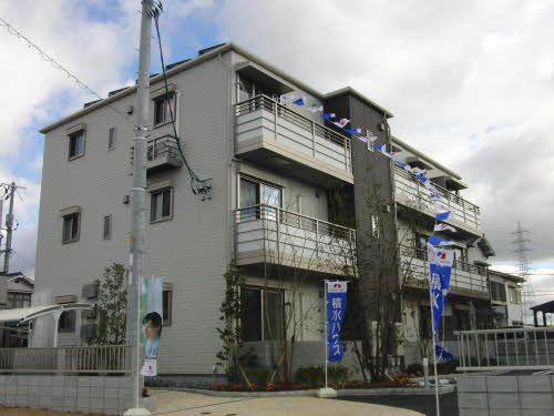 ソレイユコート富田