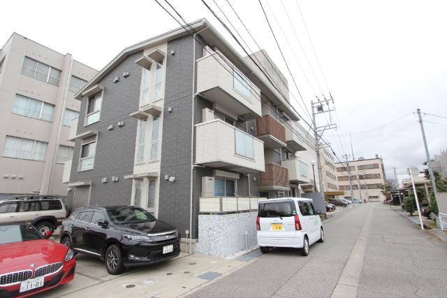 アムール舟橋北町