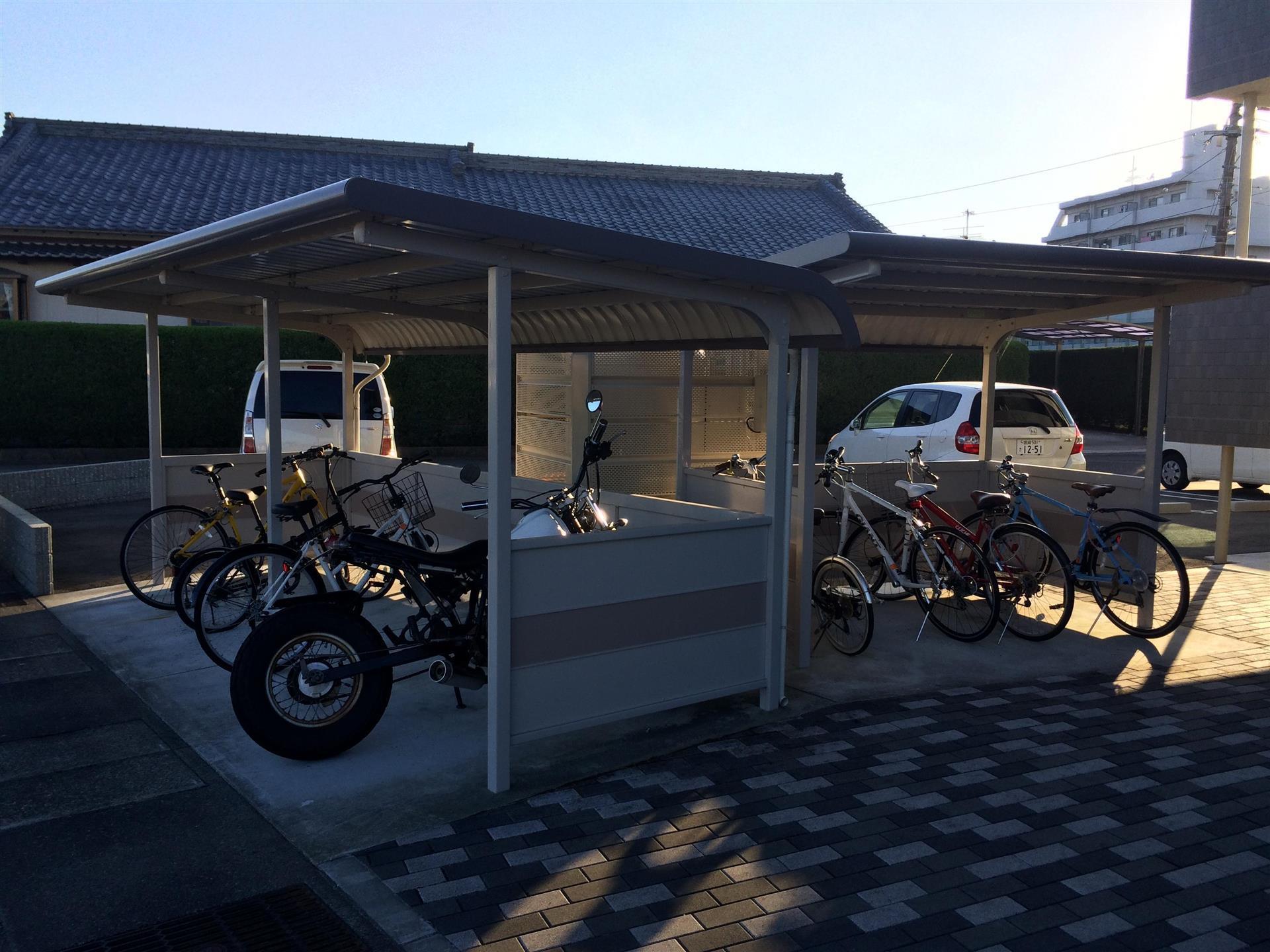 K・キクロス T&T
