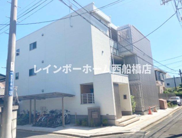 リブリ・MORE 1ST