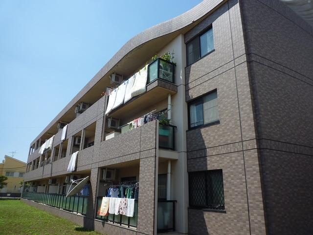 パレステージ