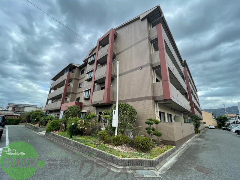 カーサフィオーレ弐番館