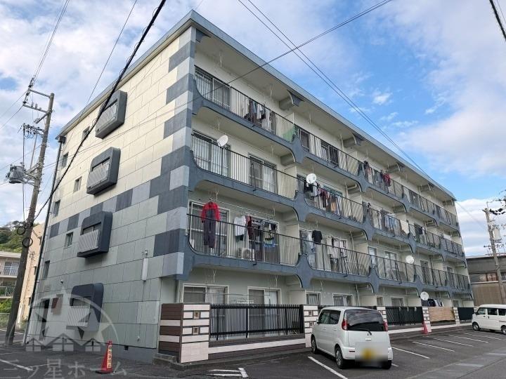 ウイング春日I(3DK/4階)