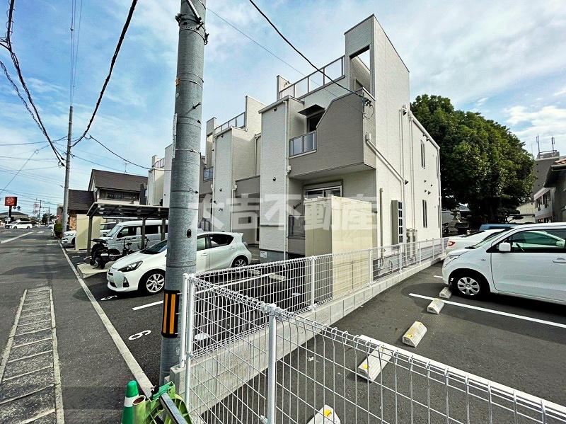 GRANDTIC CUBE 西市