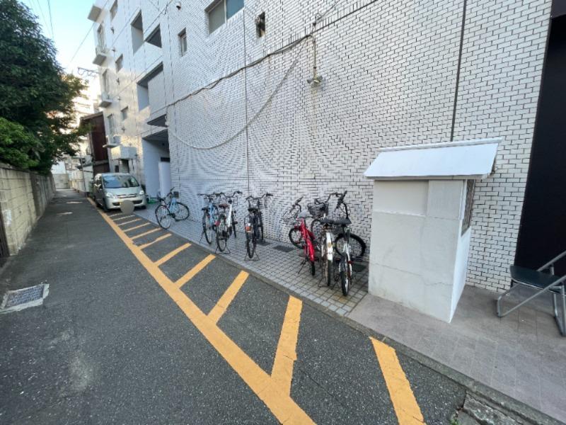 第1占部ビル