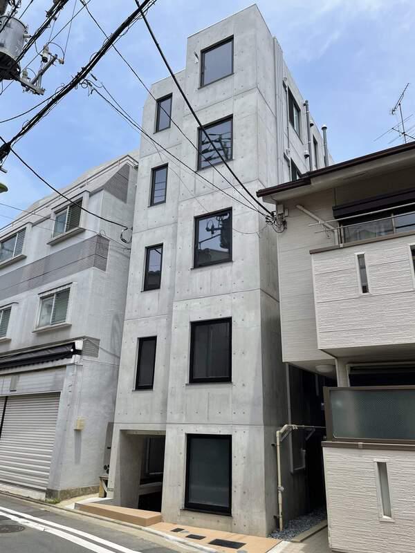 CLUB FLAT SHIMOUMA