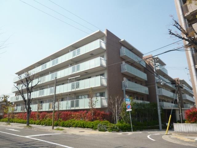 甲子園六石町ハイツ