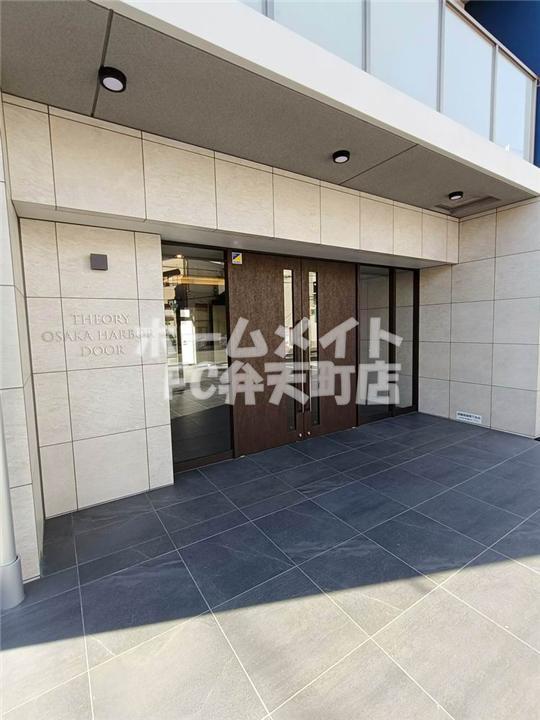 セオリー大阪ハーバーDOOR
