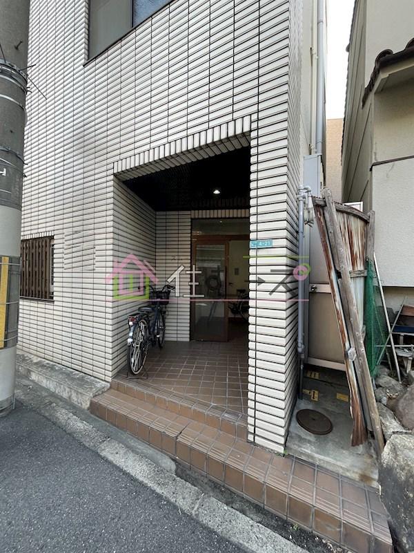 メゾンラフォーレ