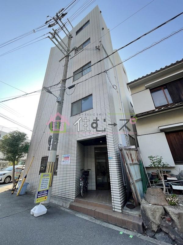 メゾンラフォーレ