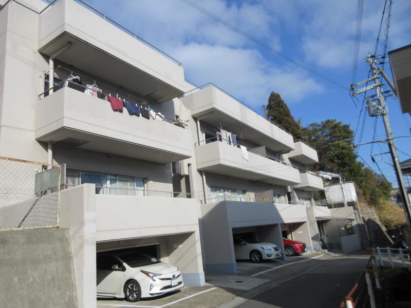 イスズハイツベル鈴蘭台西町