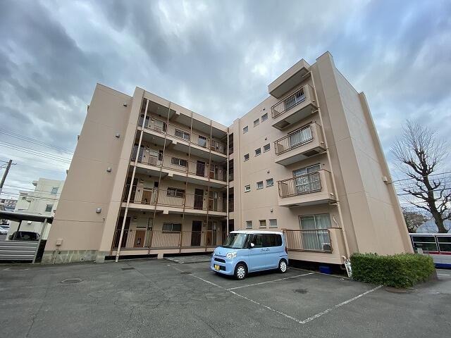 川野レジデンス