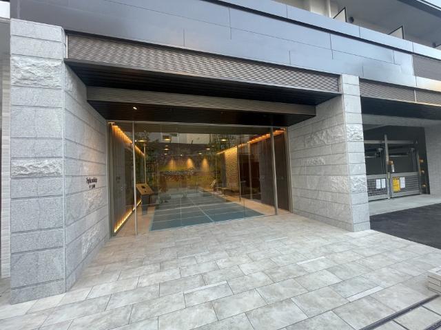 スプランディッド十三本町