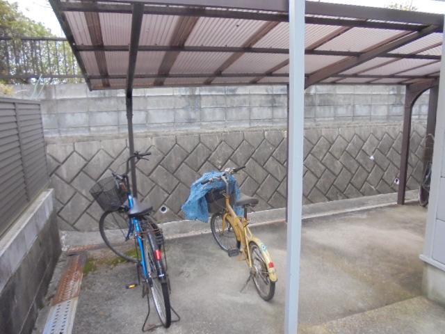 パレスハイツ