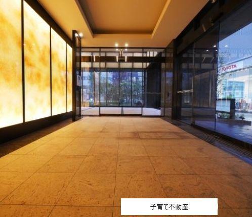 LIGHT TERRACE 新宿御苑