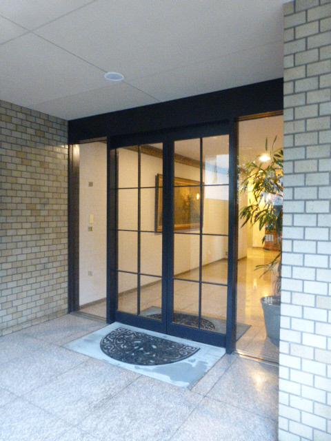 三田グレース