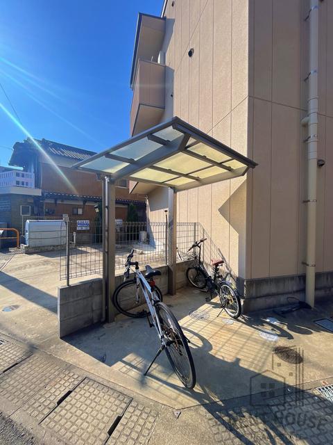 ファーストヴィレッジ