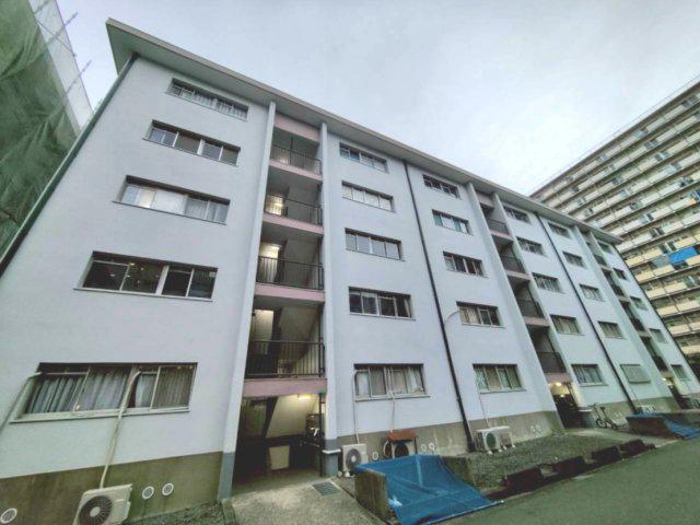 南港厚生年金共同4号館