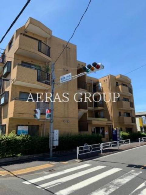 戸田ホームズ