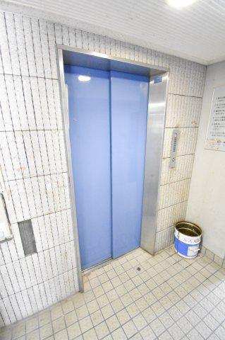 アベニュー中加賀屋