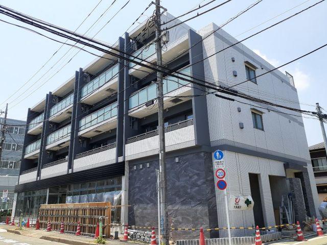 シャン・ヴァロン明神町