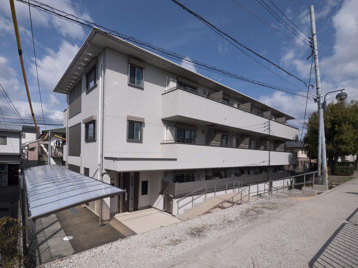 京阪本線 藤森駅 徒歩5分 3階建 築10年