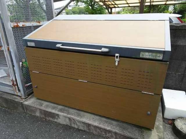 ウスバハイツ