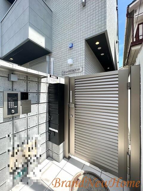 新在家町東エヌエム・キャトフ・ヴァン・シス