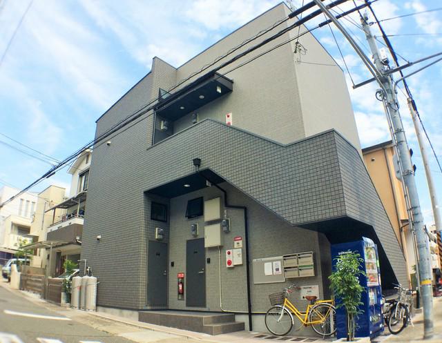 CUBE